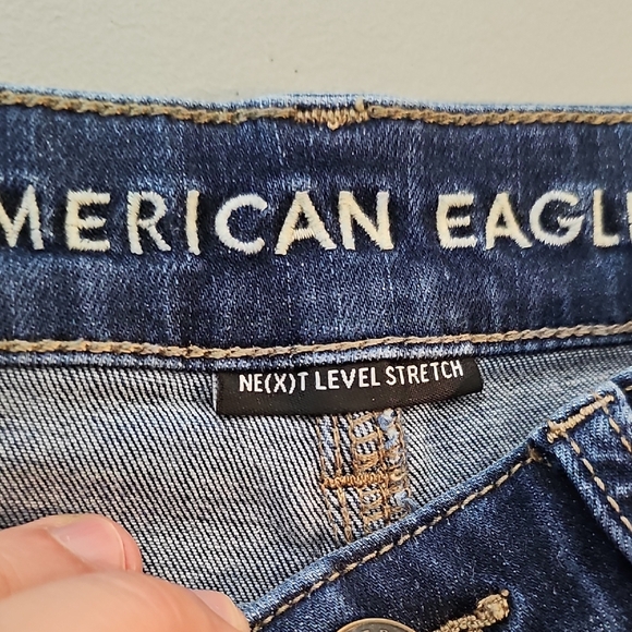 American Eagle next level stretch size 6 high rise Dark Indigo Jean Shorts - Picture 6 of 8
